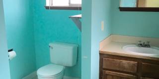 $4900 / 6br - University/ Wallingford House! 6BR/3BTH Gallery 25
