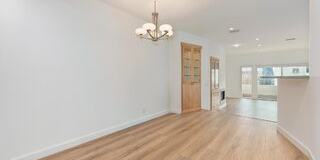 11925 Mayfield Avenue Gallery 2