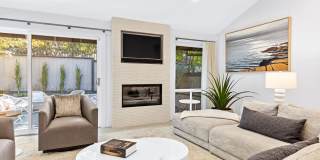 Stylish Condo in Desirable Alta Heights Neighborhood Gallery 19
