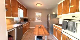 Hilltop Charm in Floyds Knobs – Spacious All-Brick Beauty with Room to Grow! Hilltop Charm in Floyds Knobs – Spacious All-Brick Beauty with Room to Grow! Gallery 14