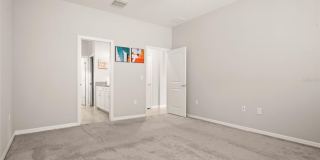 18929 BIRCHWOOD GROVES Drive Gallery 17
