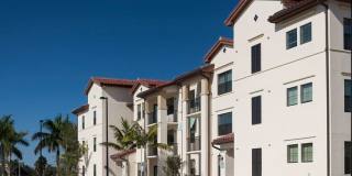 Cortland West Palm Gallery 19