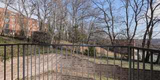 412 WOODCREST Drive SE Gallery 19