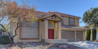 5 bed / 3 bath / 3 car with Pool & Spa Gallery 1