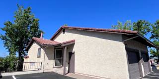 Charming 2-bedroom, 1.5-bathroom Gallery 22