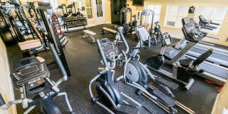 8539 GATE Parkway W Gallery 36