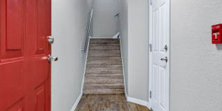 2119 Shadow View Circle Gallery 4