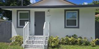 1437 NW 70th St. Gallery 1