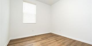98 Brewster Drive Gallery 10