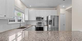 203 Jase Lane Gallery 12