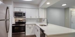 The Crest on Hampton Hollow Gallery 3