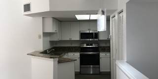 1600 Crestwood Court South Gallery 9