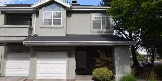 Quiet 2 Bed Millcreek Condo with Beautiful Mountain Views! Gallery 1