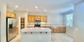 Stunning 4 bedroom home in Oceanside!! Gallery 4