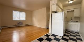 1004 Pleasant Gallery 1