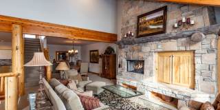 Luxury Townhome at The Cove at Eagle Mountain in Park Meadows Gallery 8