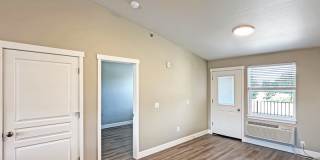 1515 South Avenue West Gallery 14