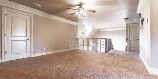 Gorgeous Rogers Home! Gallery 27