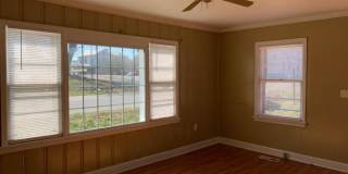 2 Bedroom House Near University of Lynchburg Gallery 1