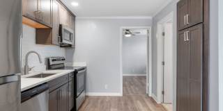 561 Singer Drive - B Gallery 9