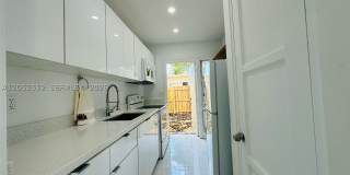 407 SE 14th Ct Gallery 3
