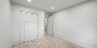 3414 N 44th Place Gallery 30