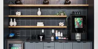 Crossline Gallery 11