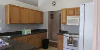 534 White Plains Avenue SW Gallery 23