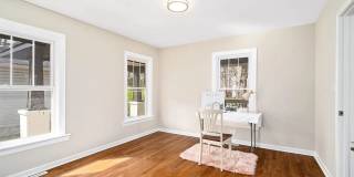 Charming 3-Bedroom Home with Modern Amenities and Spacious Backyard Gallery 11