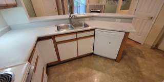 Super spacious 1 bedroom condo in South Boulder with reserved parking Gallery 7