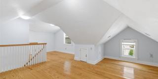 555 18TH AVENUE NE Gallery 23