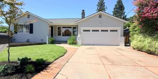 POETS CORNER GEM! Charming and One Of A Kind, 3BD/1BA on a Cul-de-sac Available NOW! Gallery 1
