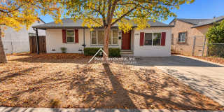 Wonderful Updated 3bd/1ba Home with Large Backyard Gallery 1