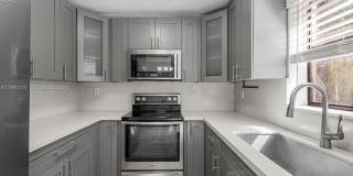 6854 NW 173rd Dr Gallery 12