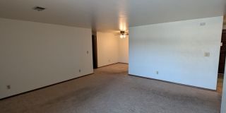 Willow Creek Apartments Gallery 111