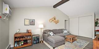 4618 Cedar Lake Road S Gallery 9