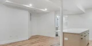 5430 South University Avenue Gallery 2