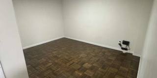 110 Washington Gallery 2