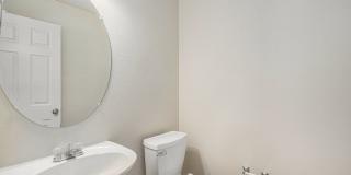 Spacious 3 bedroom in the heart of Castle Rock! Gallery 9