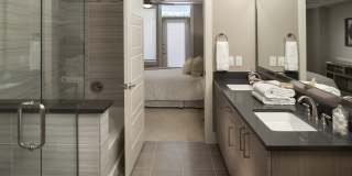 AMLI Riverfront Green Gallery 9