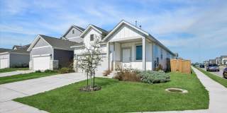 3 bed/2 bath available early April! Gallery 1