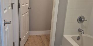 Beautiful 2BD/1.5BA Condo located in the Edgewater at South Hill Gallery 14