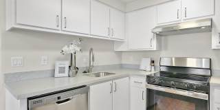Pacific Crest Apartments Gallery 13