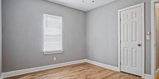 1704 Cairo Avenue Gallery 19