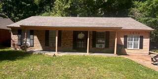 Great Property in quite Neighborhood Gallery 1