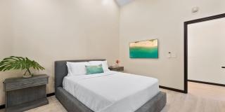 Kahala Zen: Spacious Modern Oasis w/ Studio, Garden & Lush Garden Gallery 35