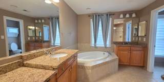 4 Level Luxury TH with Deck & Patio! Gallery 24