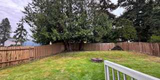 Beautifully Updated 4-Bedroom Home in Desirable Northeast Tacoma Beautifully Updated 4-Bedroom Home in Desirable Northeast Tacoma Gallery 47