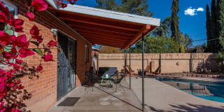 Cool Central Pool Home Gallery 22