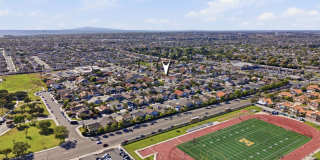 Beautifully Updated Huntington Beach 3 Bedroom / 2 Bathroom Home Gallery 22
